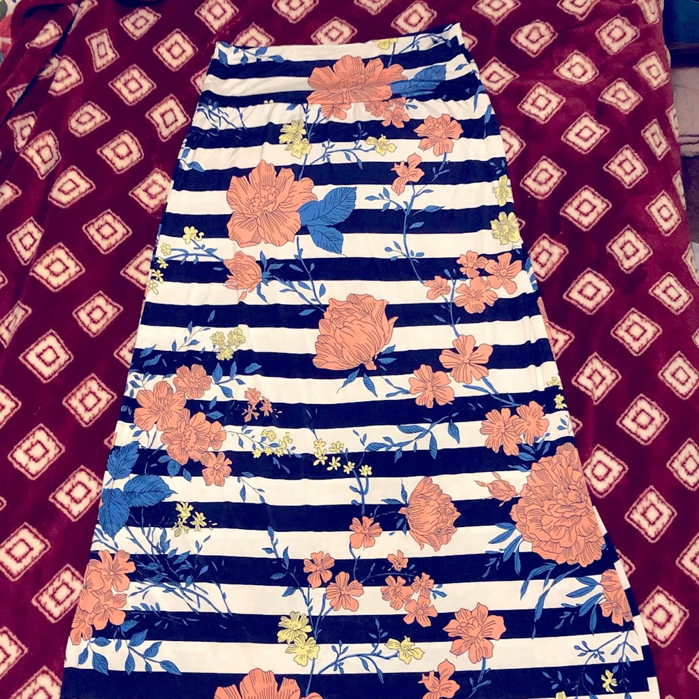 Maxi skirt